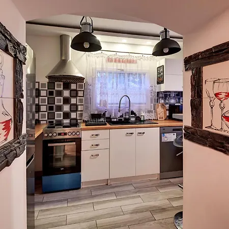Rentplanet - Apartament Jednosci Narodowej Szklarska Poreba Exterior photo
